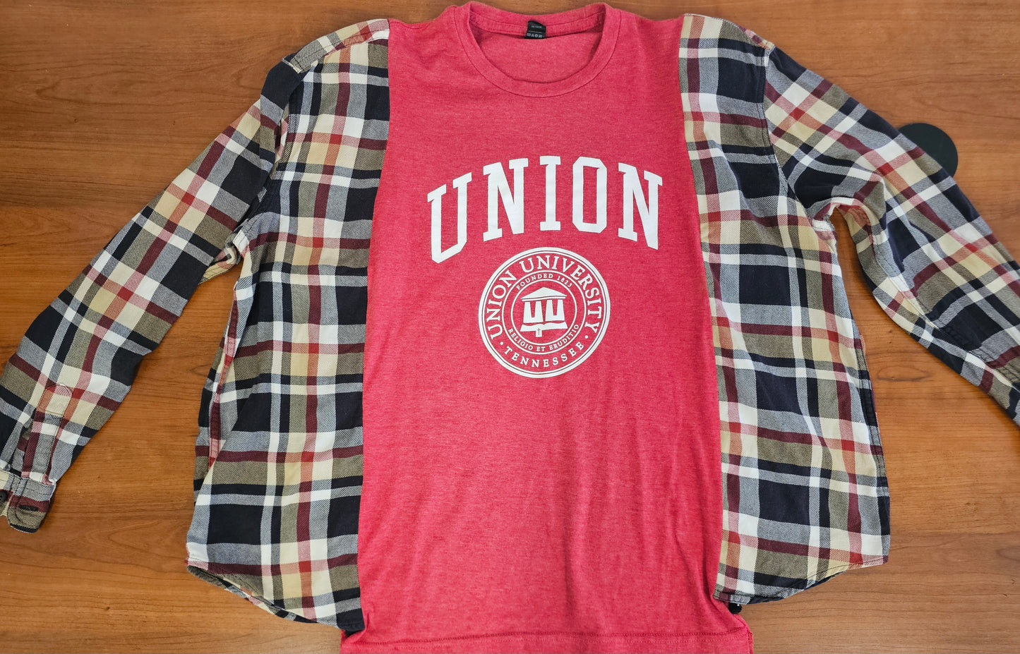 Union University Upcycle Tshirt Small