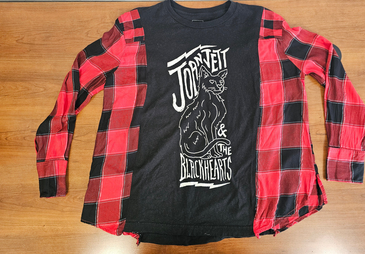 Joan Jett Upcycle Tshirt Small
