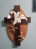 WOOD: Cross w/Lilly