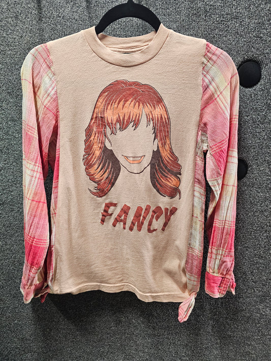 Fancy Reba) Upcycle Tshirt XS