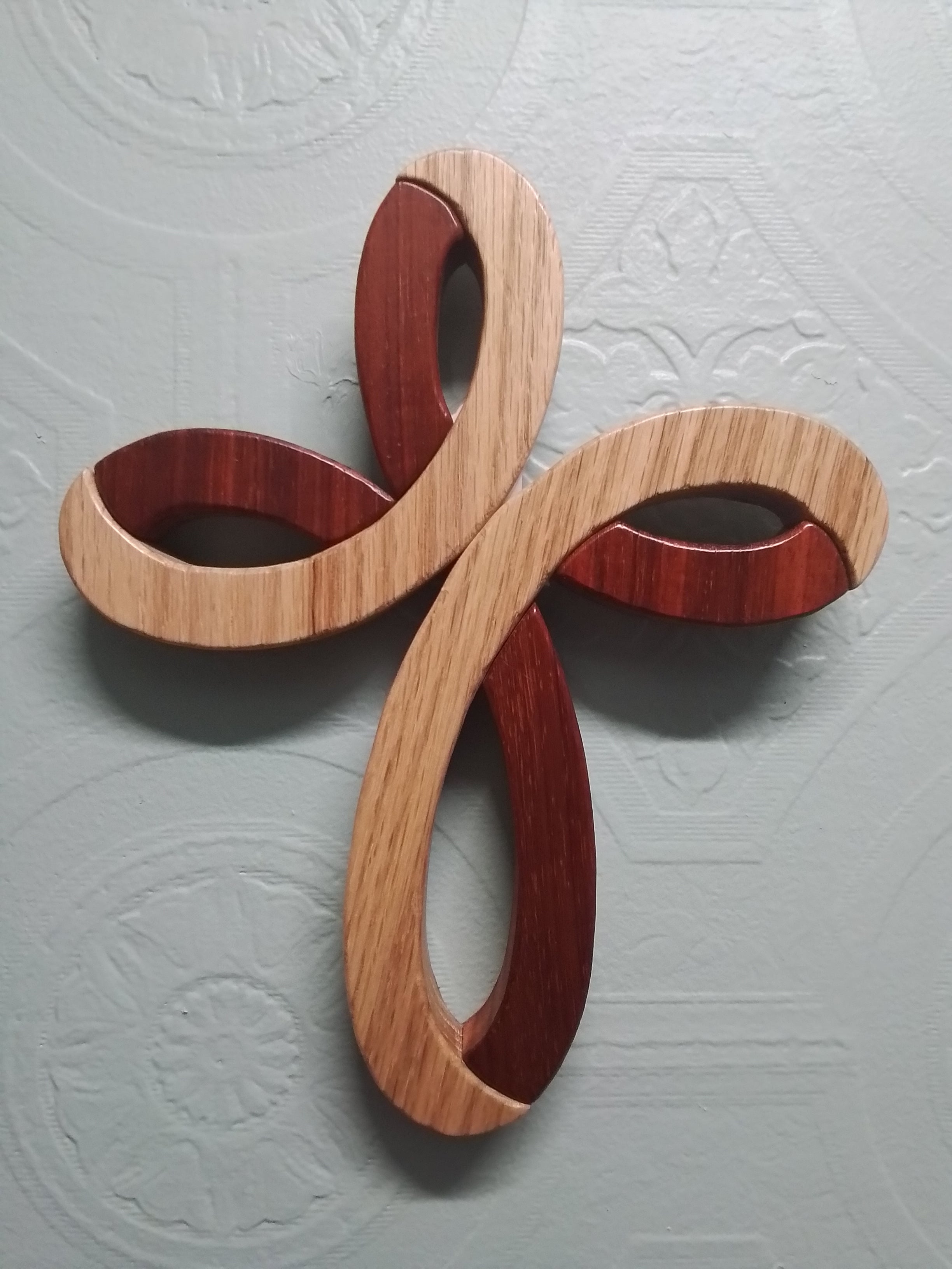 WOOD: Infinity Cross