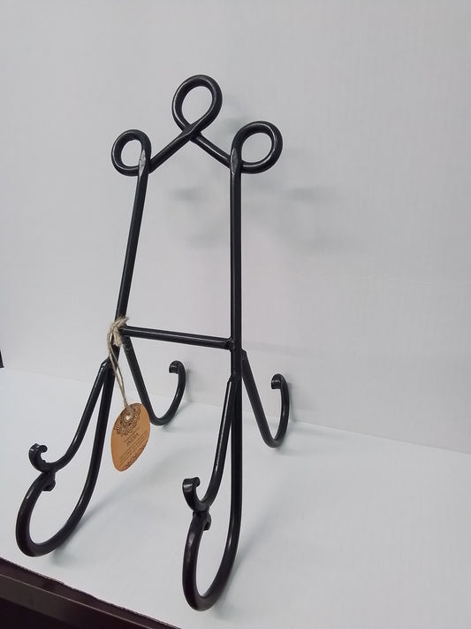 Black Easel
